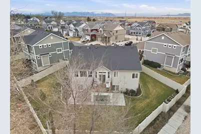 2340 N 650 W, Centerville, UT 84014 - Photo 41
