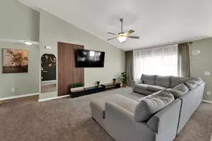 13708 S Buckeye Way, Riverton, UT 84096 - Photo 3