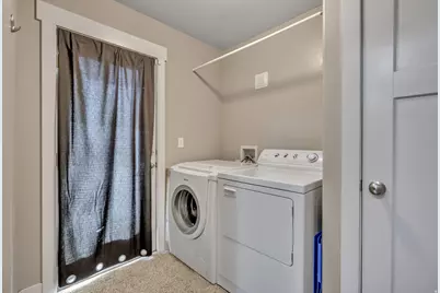 634 N 640 W, Tooele, UT 84074 - Photo 11