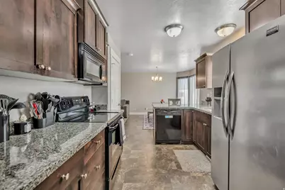 634 N 640 W, Tooele, UT 84074 - Photo 7