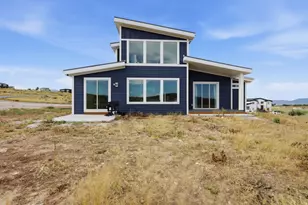 2747 S Country Club Way, Garden City, UT 84028 - Photo 7