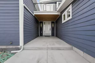 2747 S Country Club Way, Garden City, UT 84028 - Photo 11