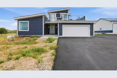 2747 S Country Club Way, Garden City, UT 84028 - Photo 3