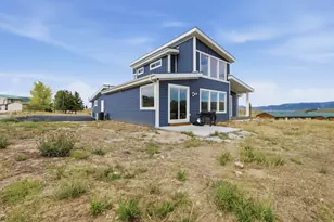 2747 S Country Club Way, Garden City, UT 84028 - Photo 9