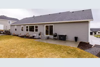 668 N 800 E, Hyde Park, UT 84318 - Photo 45