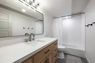 668 N 800 E, Hyde Park, UT 84318 - Photo 37