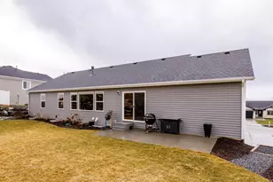 668 N 800 E, Hyde Park, UT 84318 - Photo 47