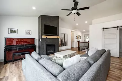 668 N 800 E, Hyde Park, UT 84318 - Photo 11