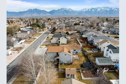 3103 W Meadow Green Way S, West Jordan, UT 84088 - Photo 33