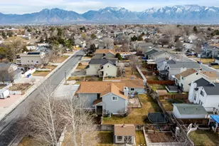 3103 W Meadow Green Way S, West Jordan, UT 84088 - Photo 33