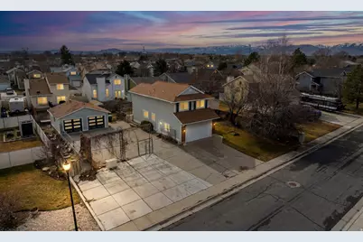 3103 W Meadow Green Way S, West Jordan, UT 84088 - Photo 27