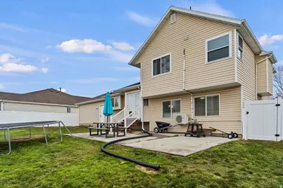 1857 N 50 W, Layton, UT 84041 - Photo 23