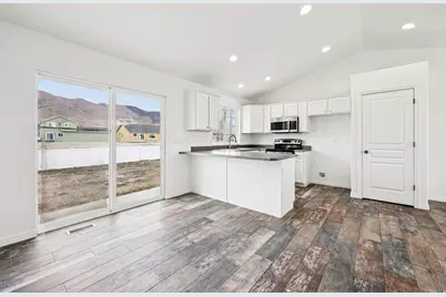 3706 N Partridge Ln, Eagle Mountain, UT 84005 - Photo 15