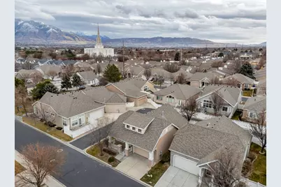 1533 W Homecoming Ave, South Jordan, UT 84095 - Photo 5