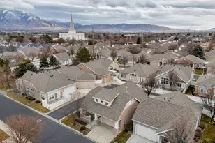 1533 W Homecoming Ave, South Jordan, UT 84095 - Photo 5