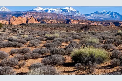 1144 N Kayenta Dr, Moab, UT 84532 - Photo 1