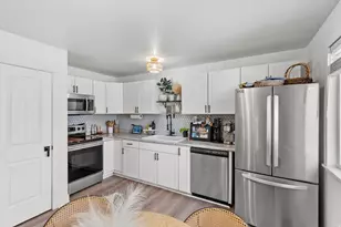 5241 W Cyclamen Way S, West Jordan, UT 84081 - Photo 5