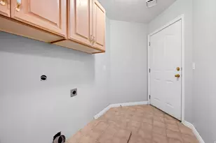 1369 E Europa Dr S, Millcreek, UT 84106 - Photo 11