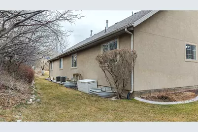 3033 E Canyon Glen Loop, Spanish Fork, UT 84660 - Photo 7