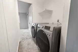 264 E Crescentwood Dr, Sandy, UT 84070 - Photo 5