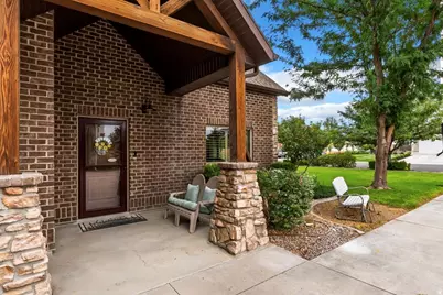 1686 W 2425 S, Syracuse, UT 84075 - Photo 3