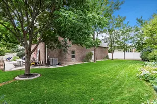 1686 W 2425 S, Syracuse, UT 84075 - Photo 17