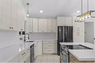 2197 E Thistlewood Way, Sandy, UT 84092 - Photo 5