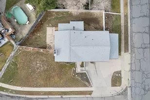 2197 E Thistlewood Way, Sandy, UT 84092 - Photo 23