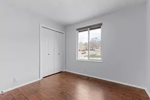 2197 E Thistlewood Way, Sandy, UT 84092 - Photo 11