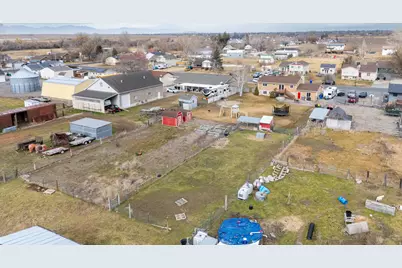 4901 W 650 N, West Point, UT 84015 - Photo 37