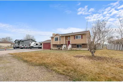 4901 W 650 N, West Point, UT 84015 - Photo 5