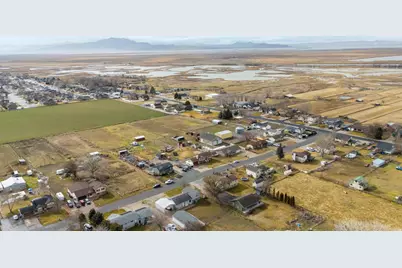 4901 W 650 N, West Point, UT 84015 - Photo 33