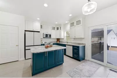 1568 N Durocher Ln W, Tooele, UT 84074 - Photo 11