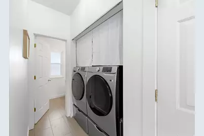 1568 N Durocher Ln W, Tooele, UT 84074 - Photo 9