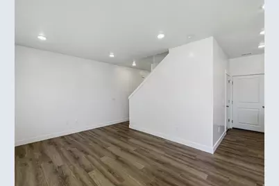 561 N 225 E, Providence, UT 84332 - Photo 13