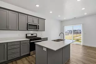 561 N 225 E, Providence, UT 84332 - Photo 15