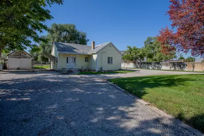 8686 S Temple Dr W, West Jordan, UT 84088 - Photo 3