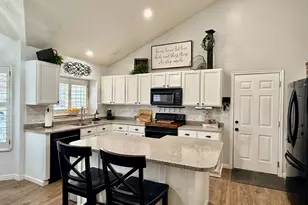 6388 S Wakefield Way, Salt Lake City, UT 84118 - Photo 5