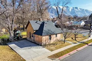 805 E 400 S, Springville, UT 84663 - Photo 11