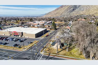 805 E 400 S, Springville, UT 84663 - Photo 13