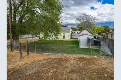 8686 S Temple Dr, West Jordan, UT 84088 - Photo 3