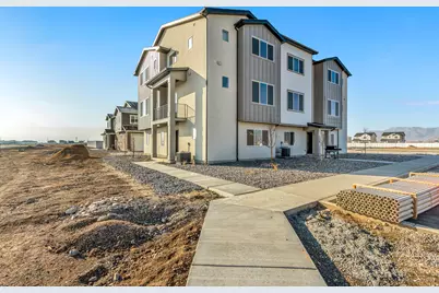 1102 W 1580 N #172, Salem, UT 84653 - Photo 3