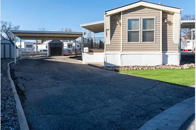 241 E Vagabond Dr #136, Murray, UT 84107 - Photo 5