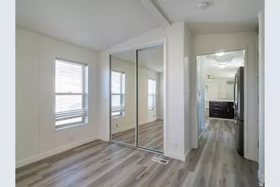 241 E Vagabond Dr #136, Murray, UT 84107 - Photo 9