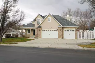 11493 S Marco Polo Ln, South Jordan, UT 84095 - Photo 3