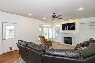 11493 S Marco Polo Ln, South Jordan, UT 84095 - Photo 27