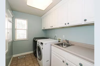 11493 S Marco Polo Ln, South Jordan, UT 84095 - Photo 31