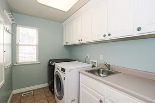 11493 S Marco Polo Ln, South Jordan, UT 84095 - Photo 33