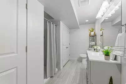 7073 N Mountain Field Dr, Eagle Mountain, UT 84005 - Photo 21