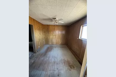 273 E 100 S, Richfield, UT 84701 - Photo 11